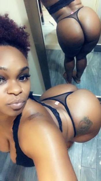 Sky, 25  female escort, Scranton